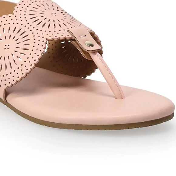 LC Conrad T-Strap Sandals size 9 - Picture 4 of 4